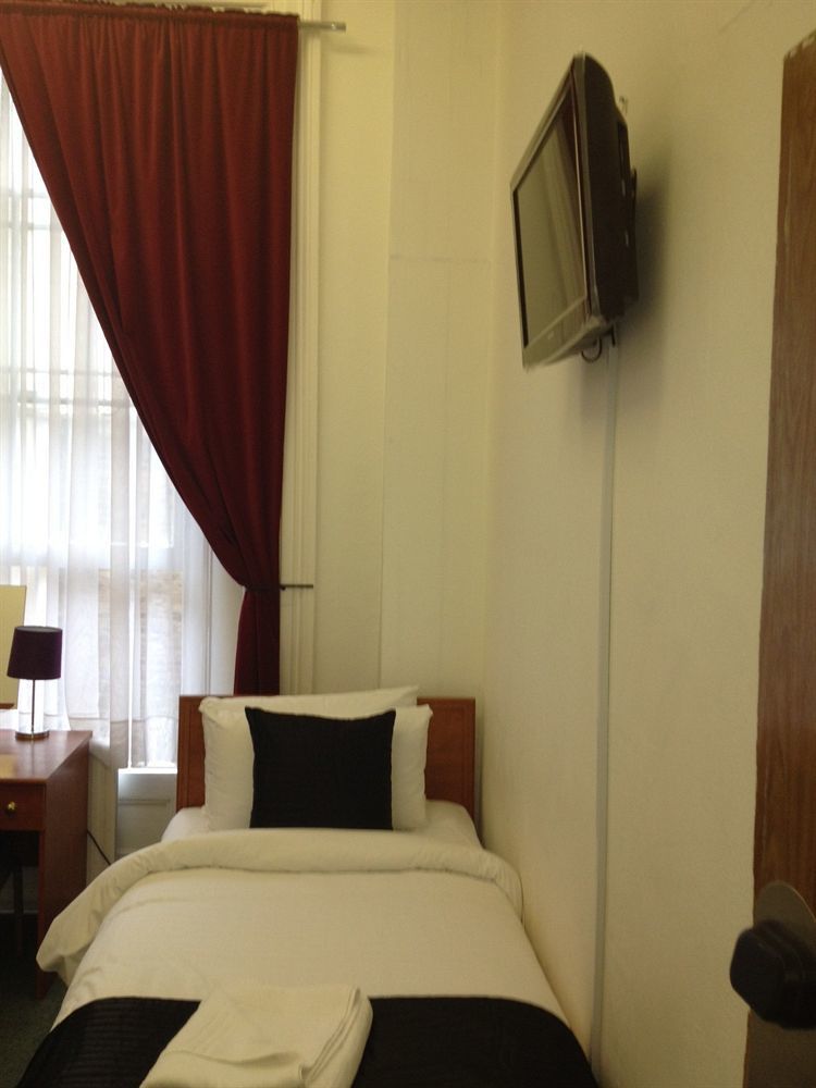 Hotel Kensington Court Notting Hill 2*
