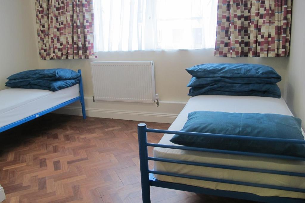 Hotell Western Northfields Ealing London
