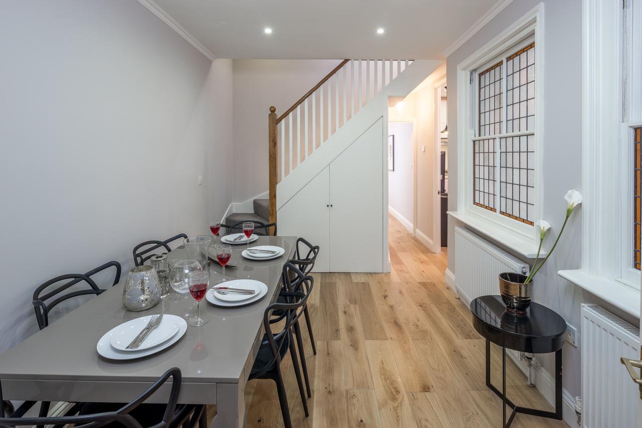 The Linden Gardens Apartment