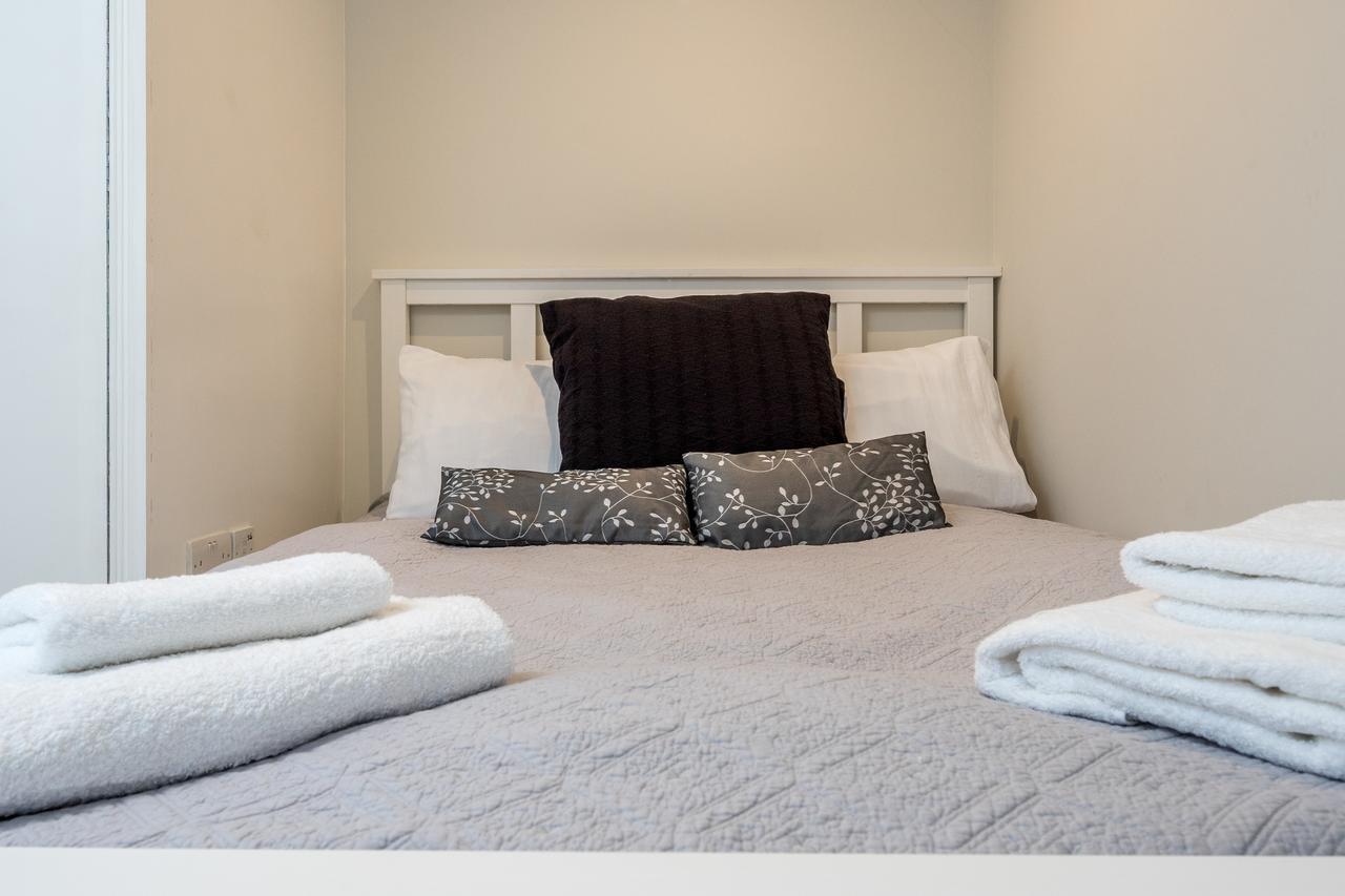 The Linden Gardens Apartment London