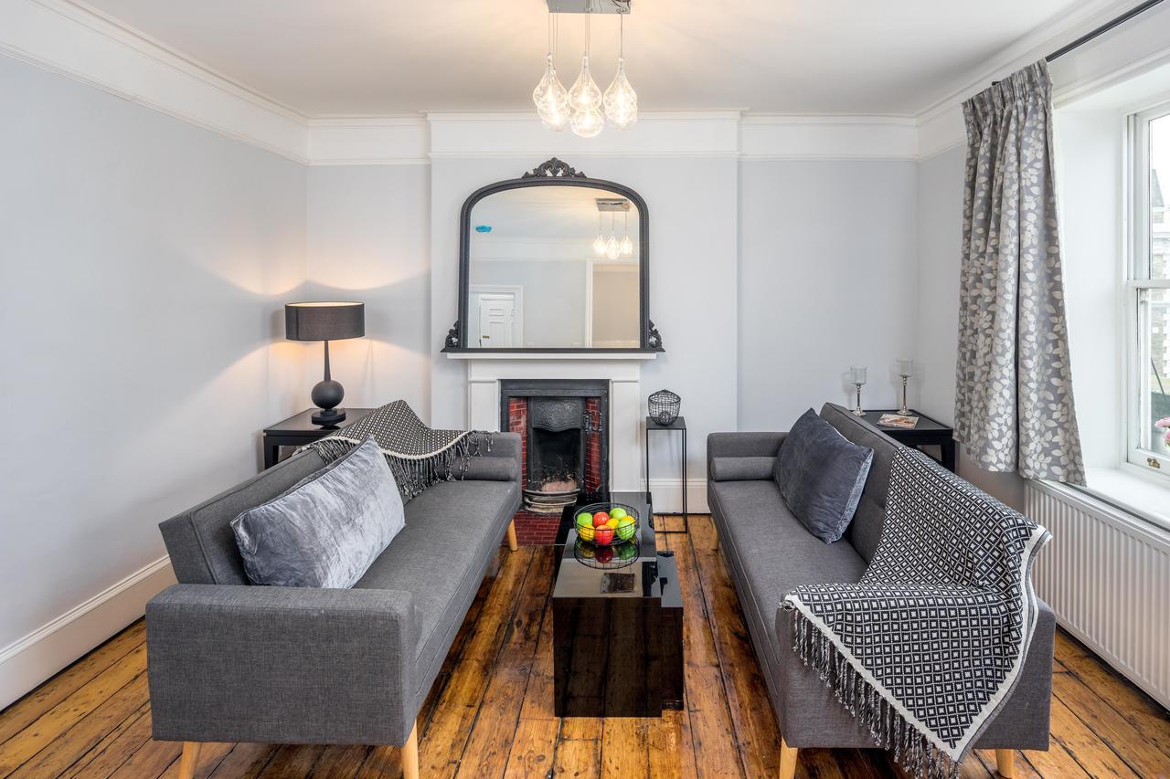 Apartment The Linden Gardens London