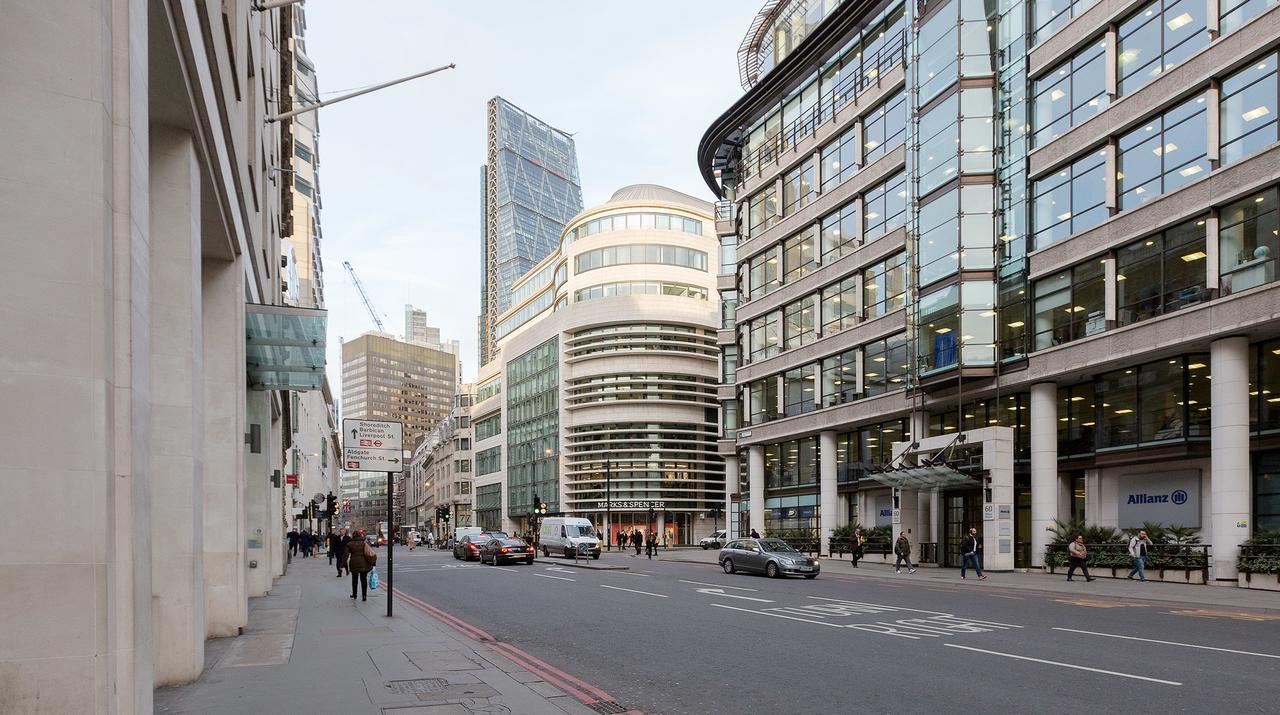 Urban Lovat Lane *