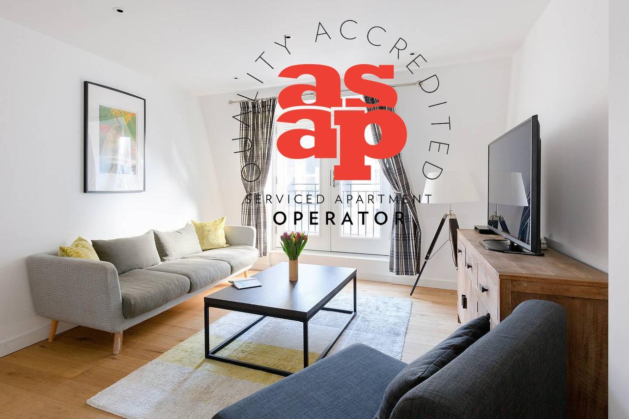 Urban Lovat Lane Apartment