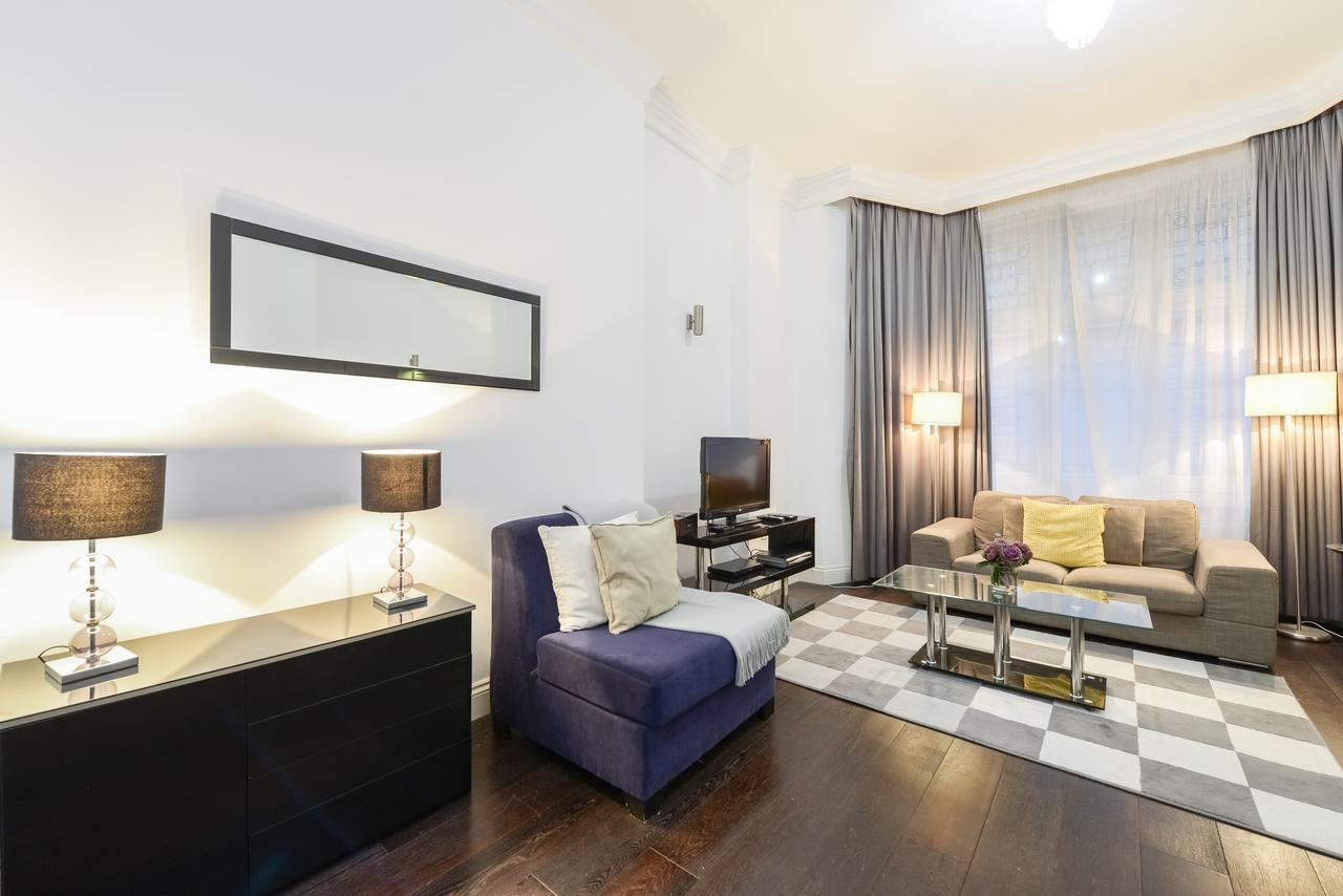 Knightsbridge Apartments Apartment