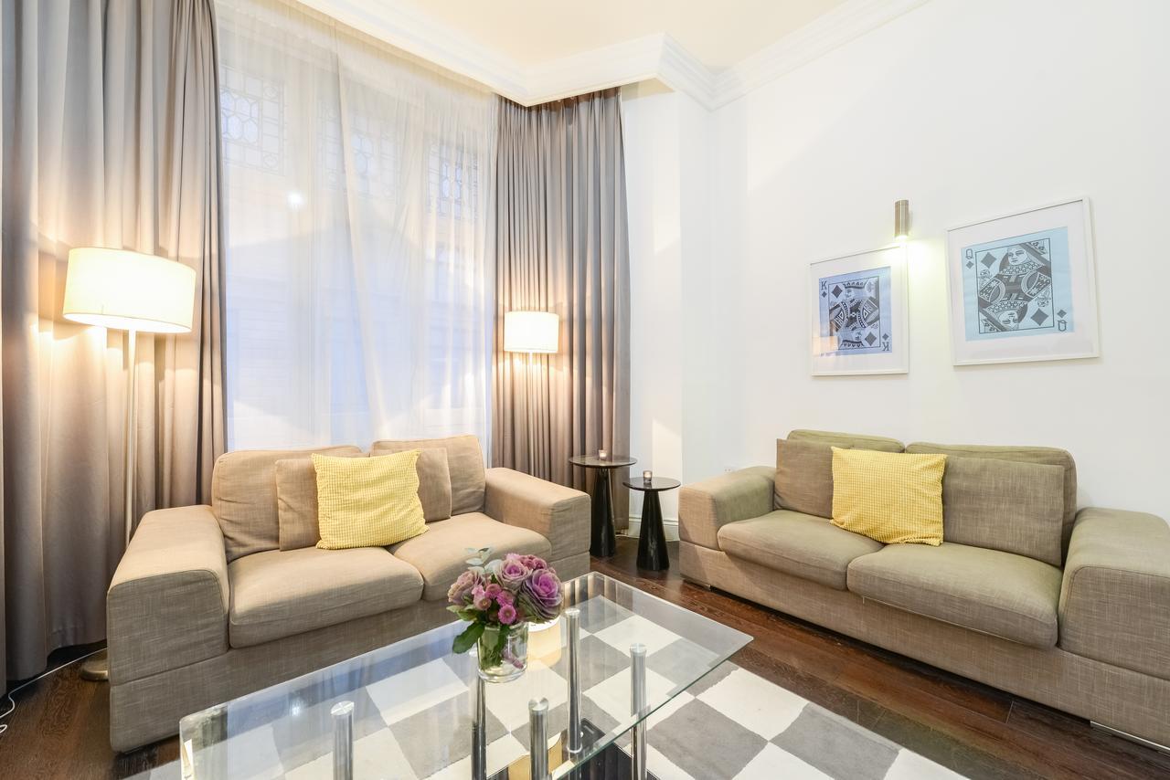 Knightsbridge Apartments Apartment *