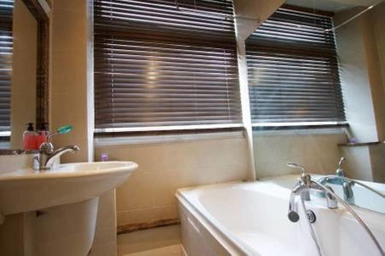 Apartment Sofia House London