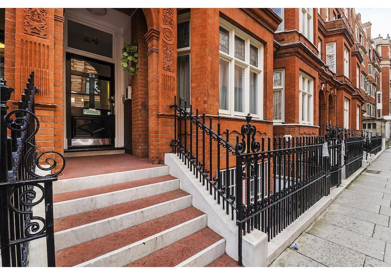 Knightsbridge Apartments Apartment *