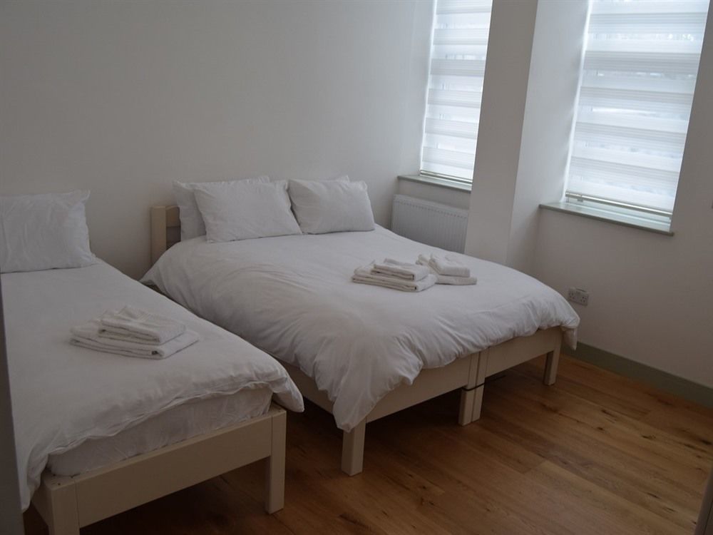 Forest House 3*