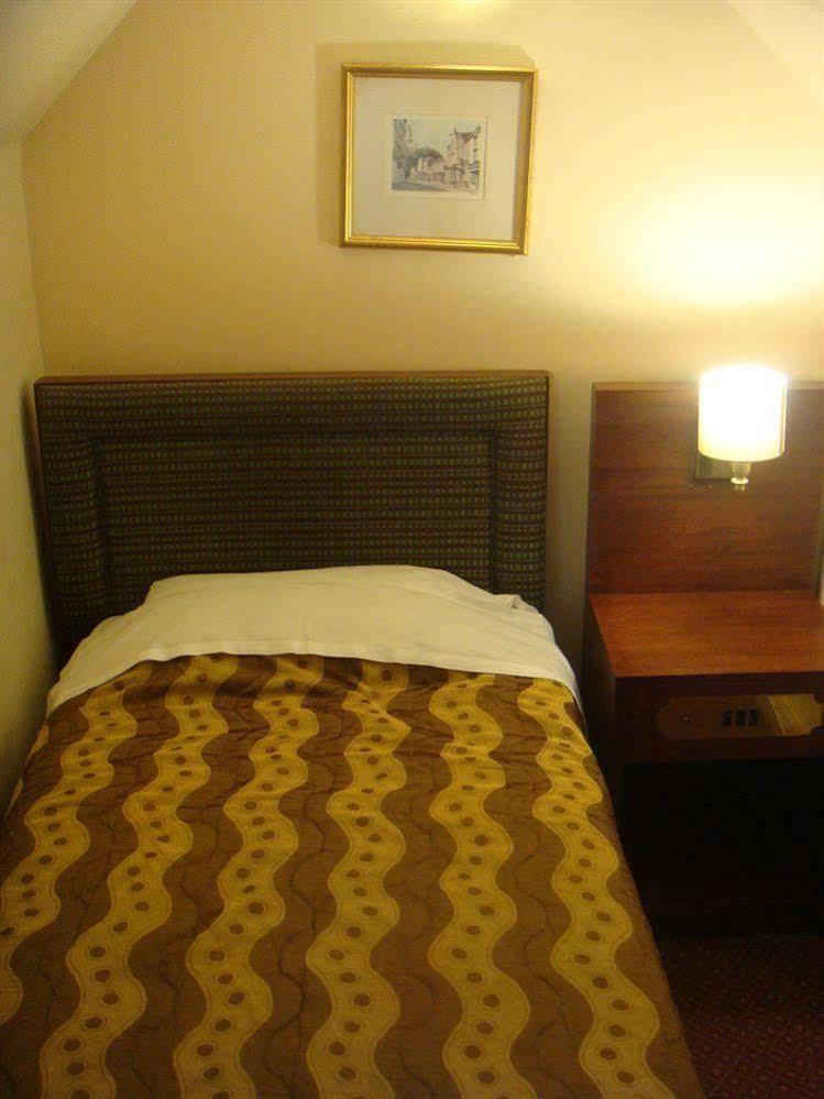Osborne Inn *