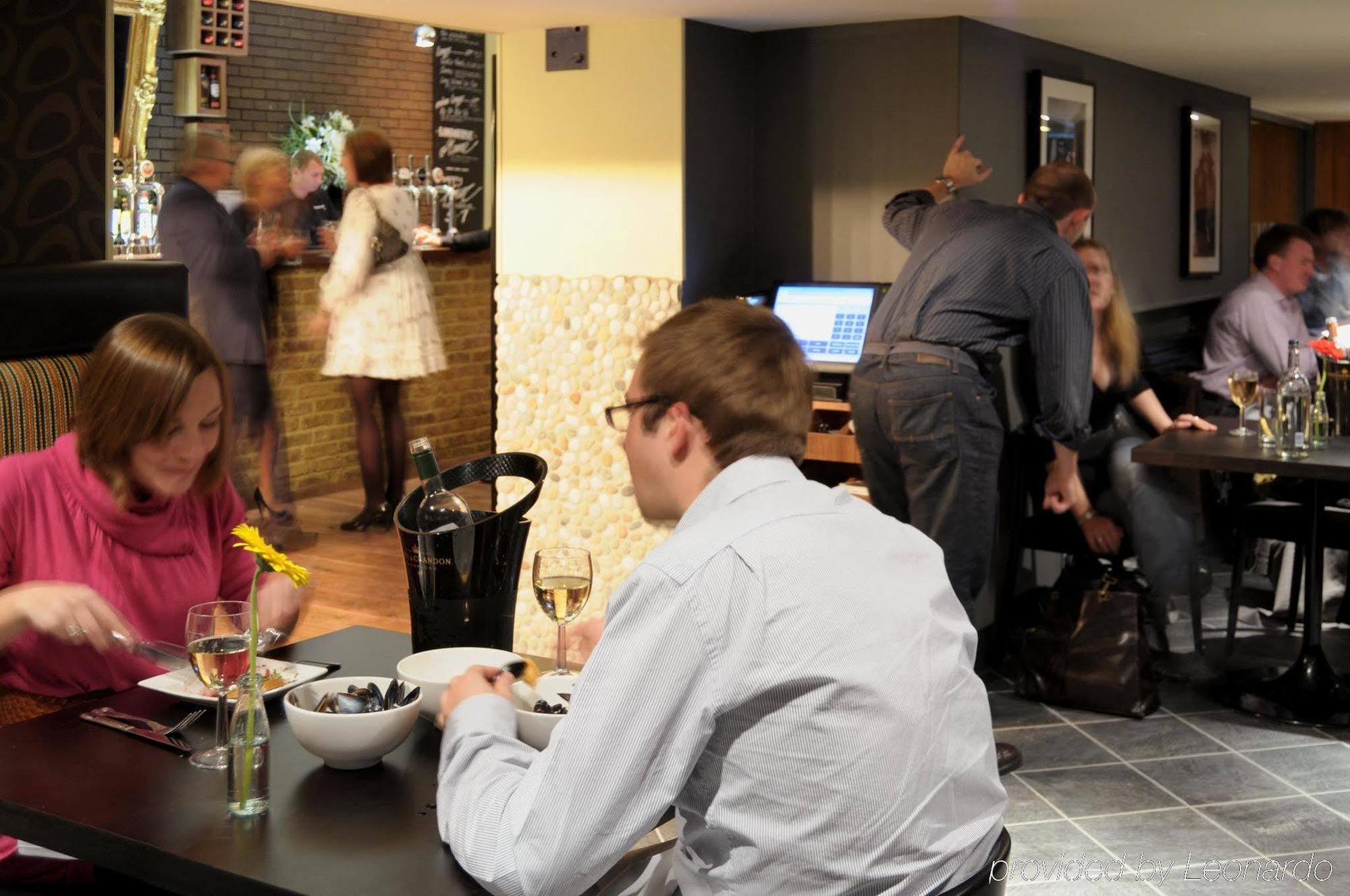 Hotel Antoinette Wimbledon 3*