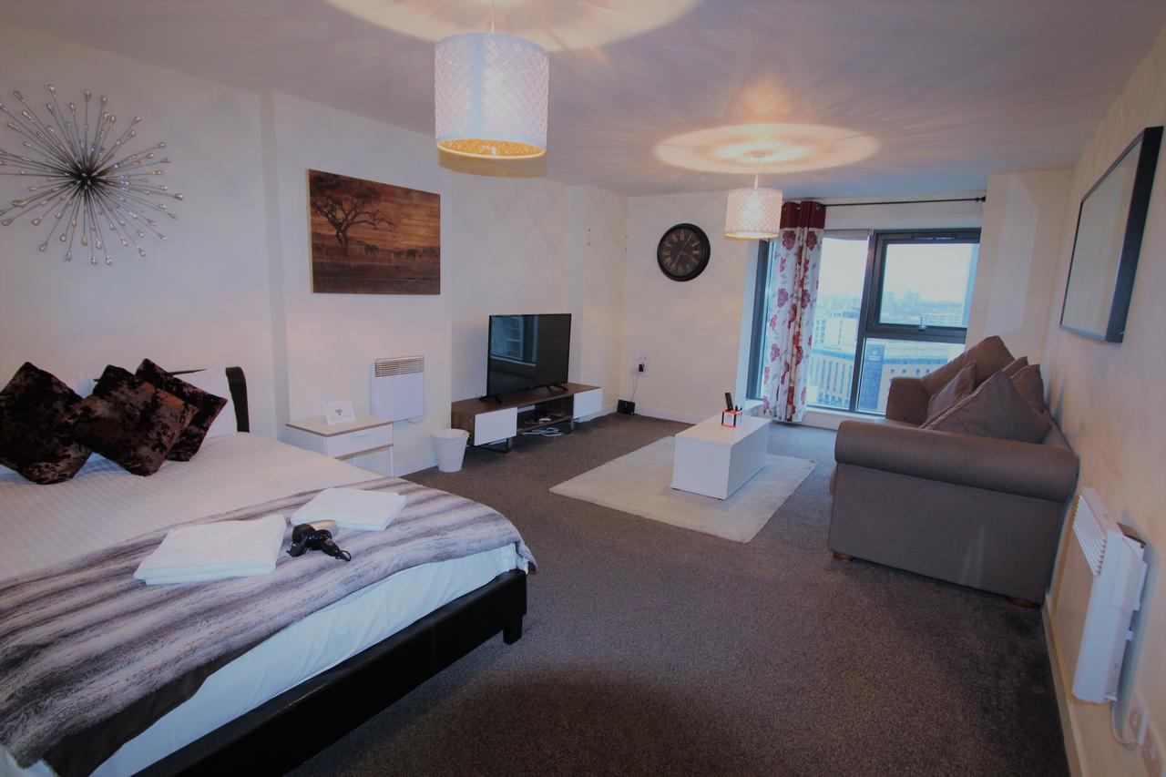 Guest house Wharf London