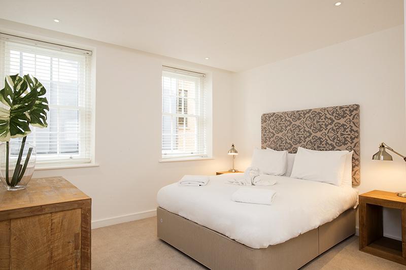 Urban Lovat Lane Apartment London