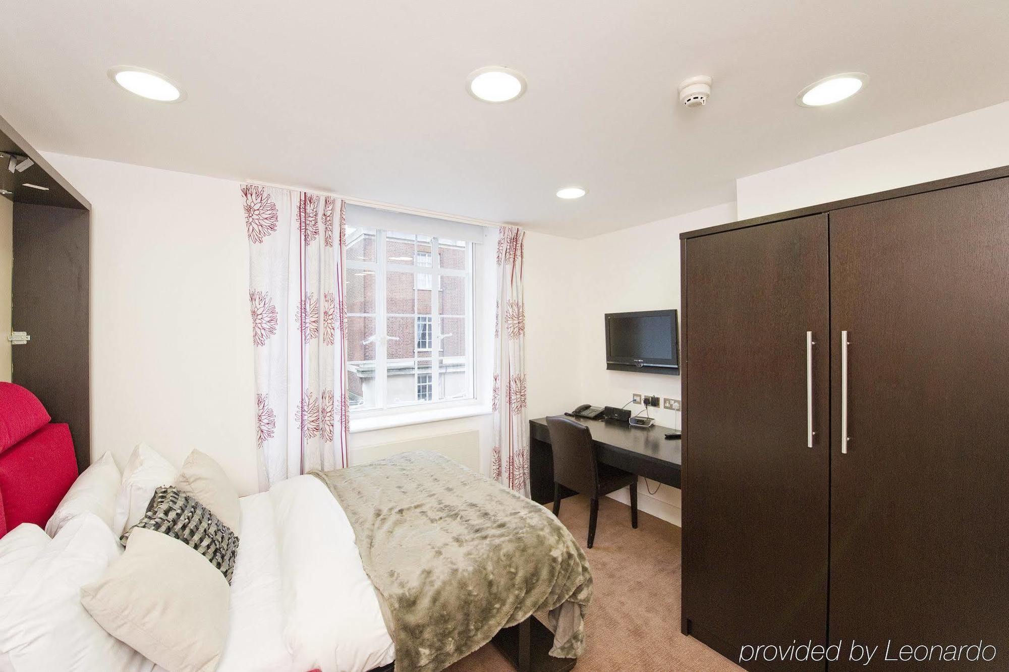 2 Devonshire Apartment *