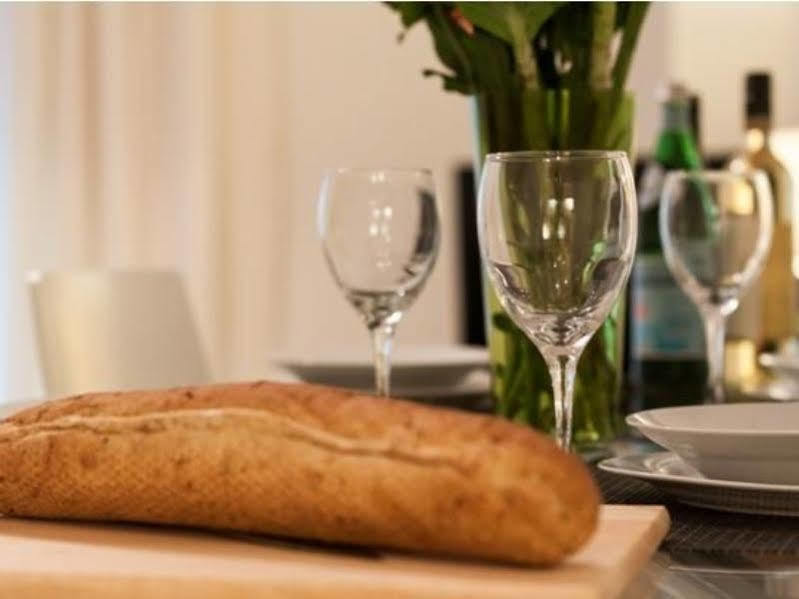 Bezier Apartment *