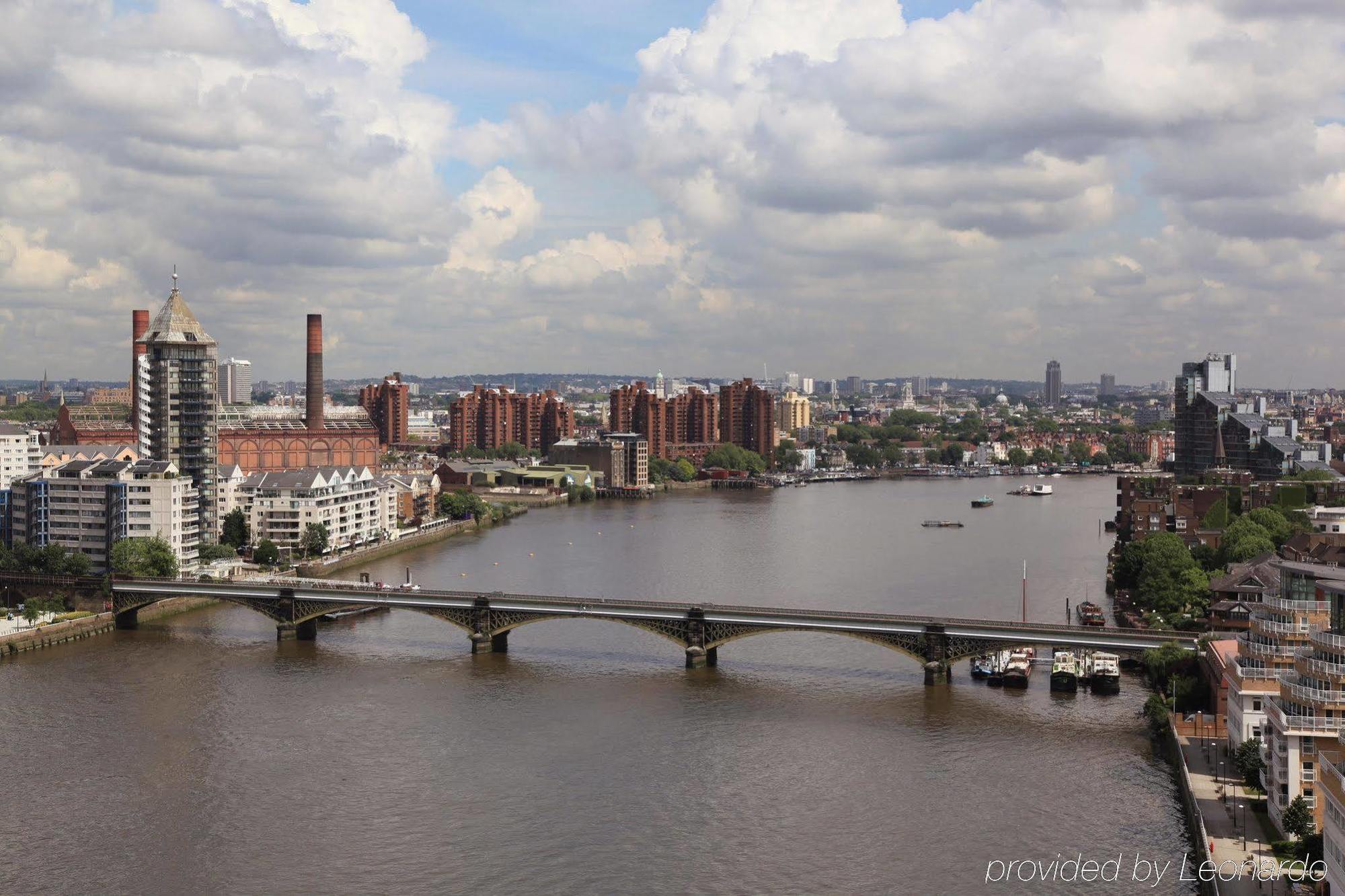 Crowne Plaza Battersea Hotel