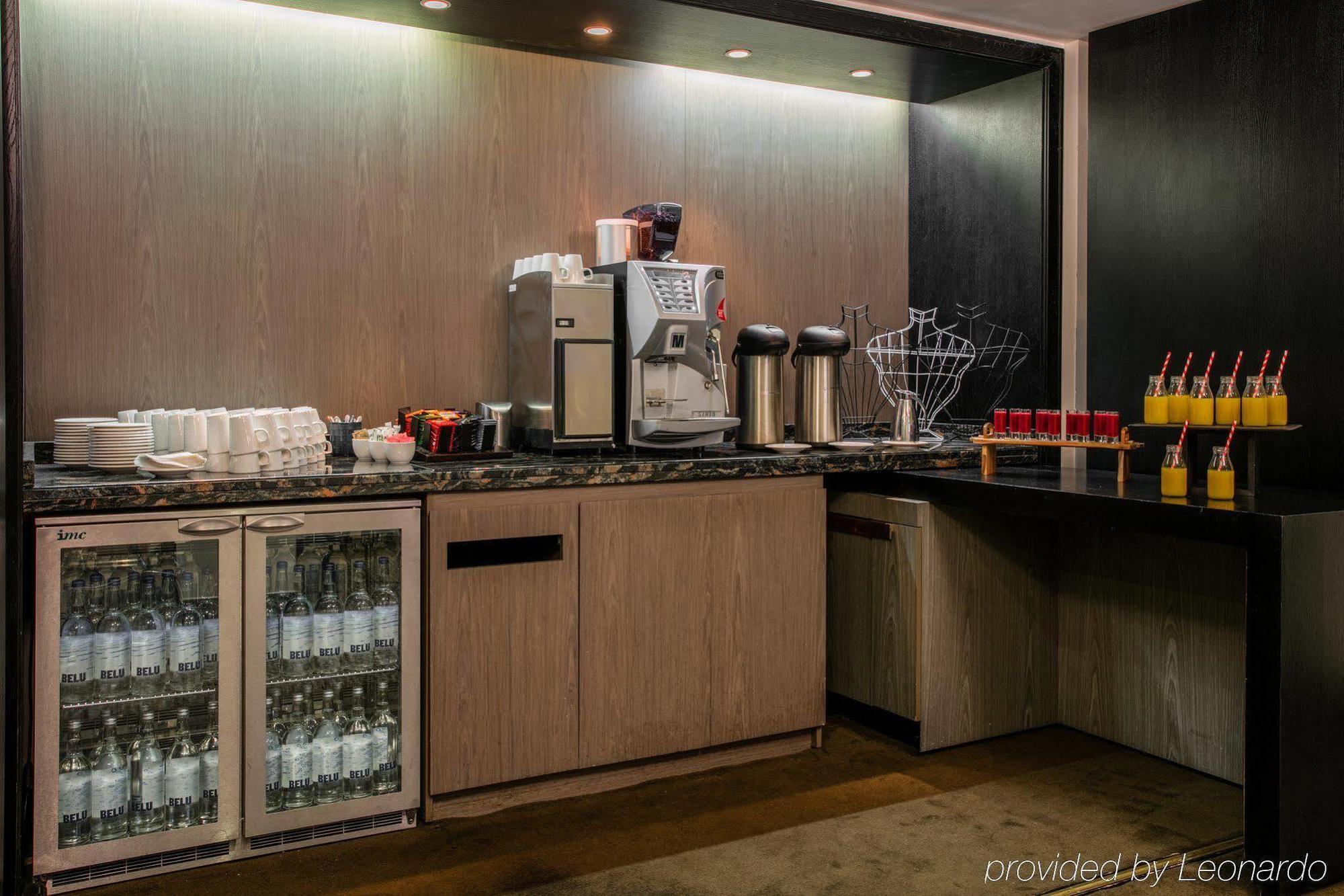 Hotel Crowne Plaza Battersea 4*