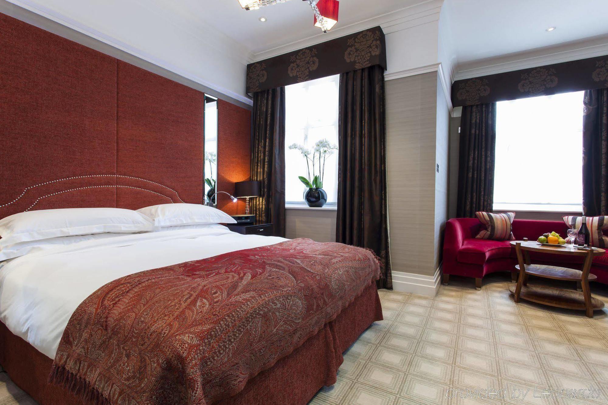 The Capital Townhouse 4*