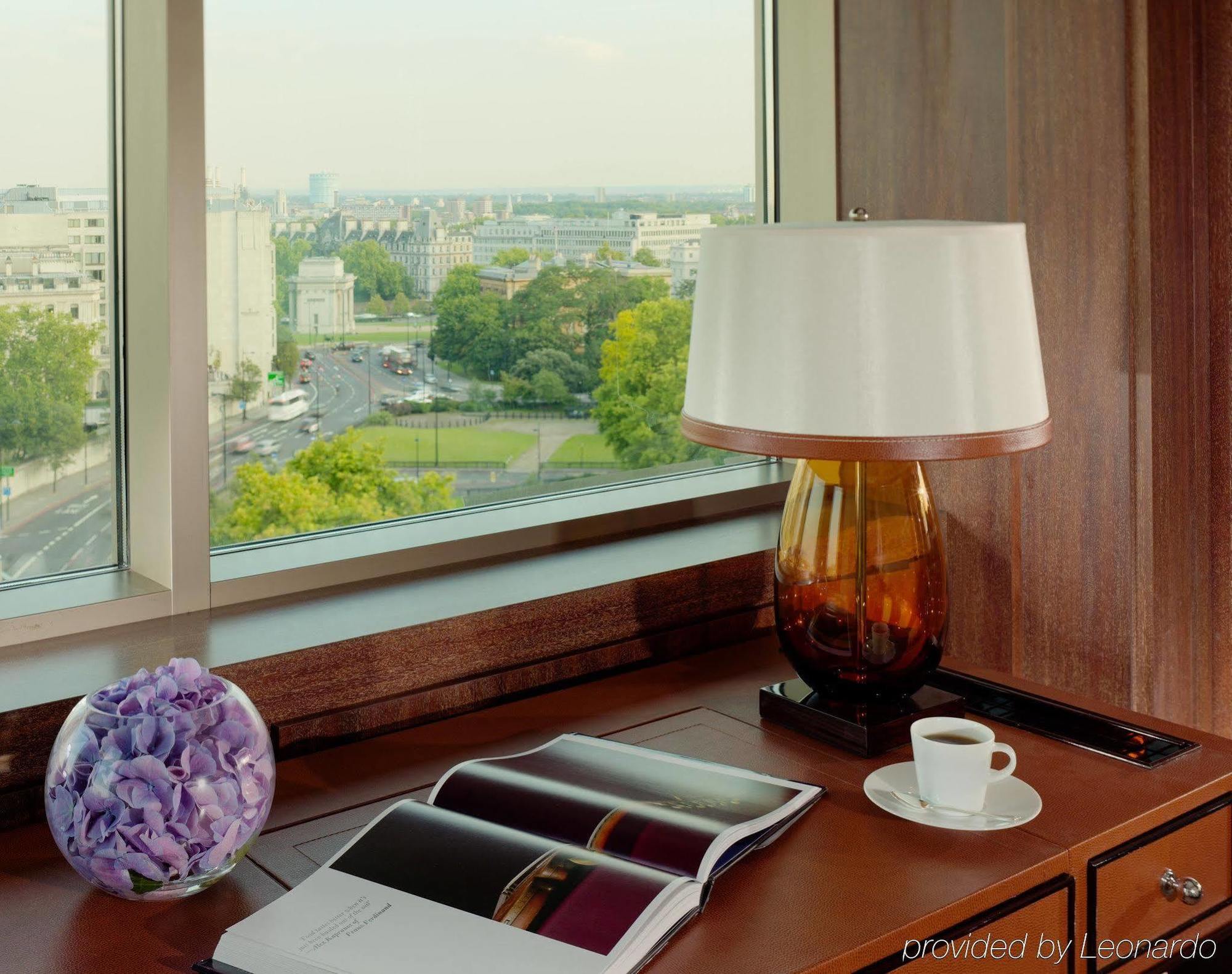 45 Park Lane - Dorchester Collection 5* Londen