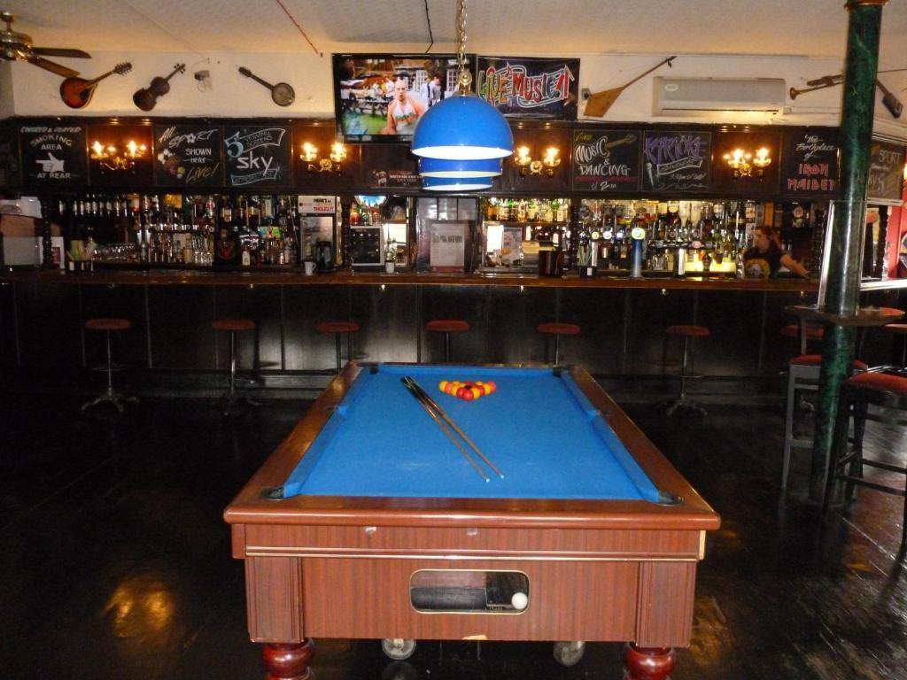 Inn Cart And Horses