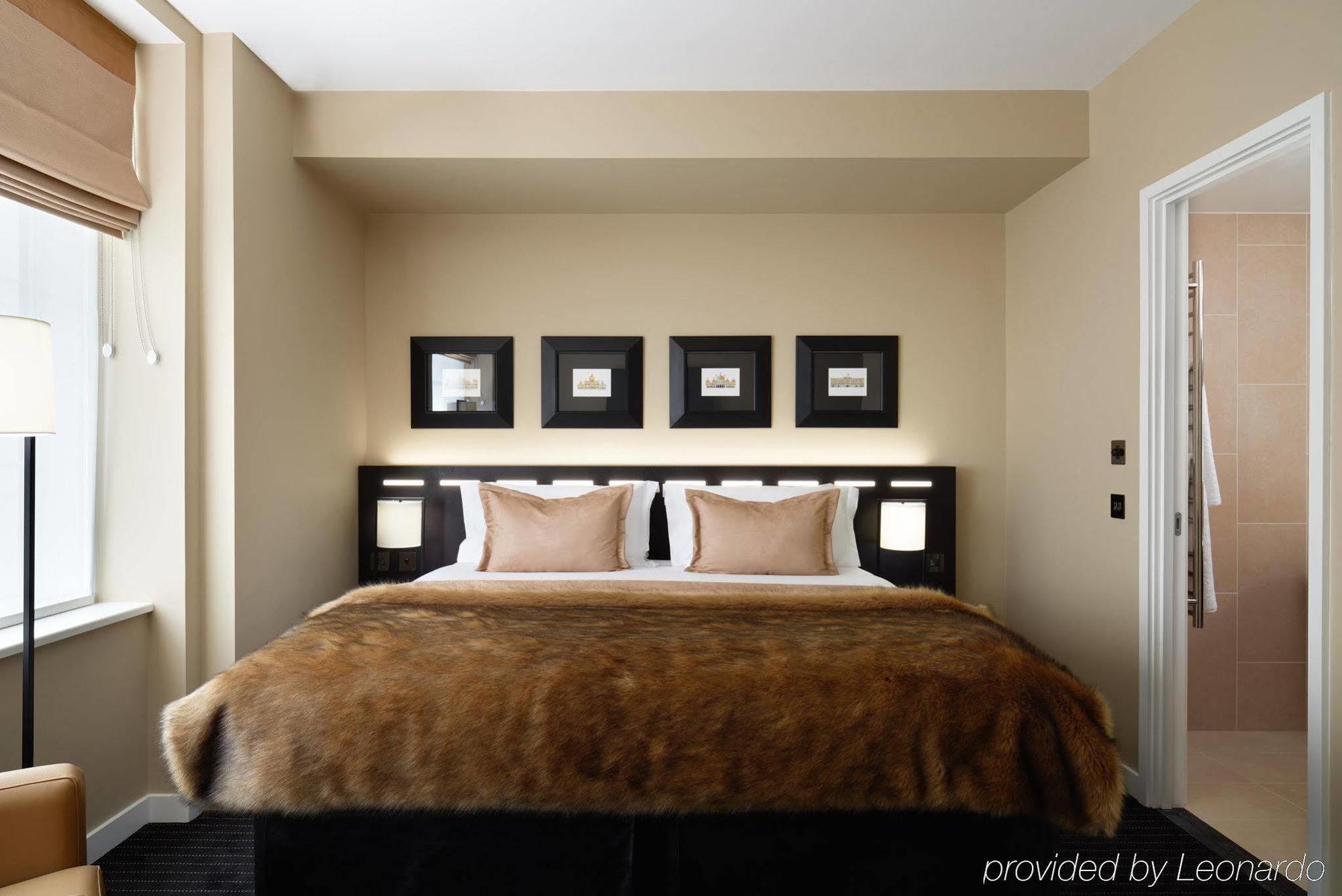 The Resident Victoria Hotel Londen