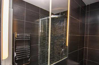 Wharf - Vintage Central 3* London