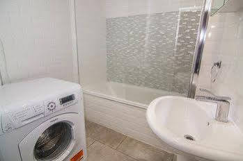 Wharf - Vintage Central 3*