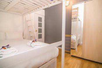 Wharf - Vintage Central Hotel 3*