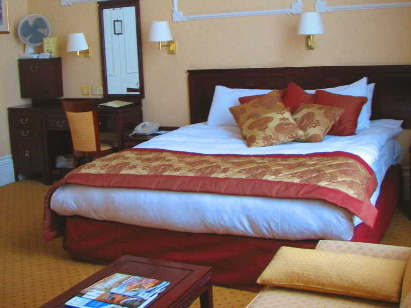 Gem Strathmore Hotel