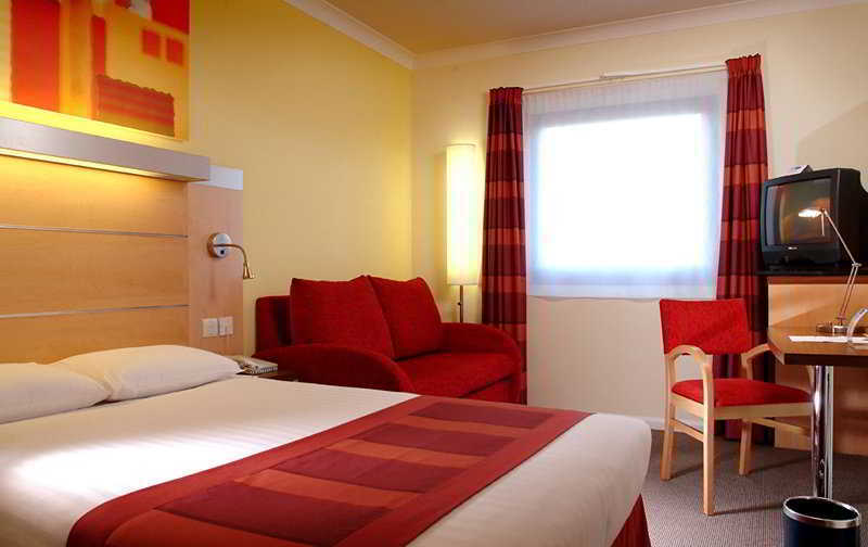 Express Park Royal By Ihg 3* Londen