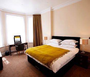 Glenlyn & Bed & Breakfast London