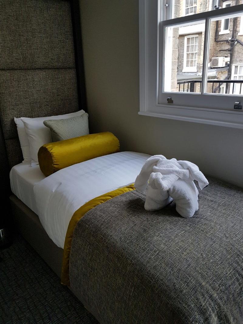 Mornington Victoria Hotel London