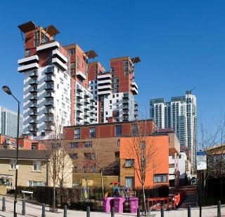 Phoenix Heights By Bridgestreet * London