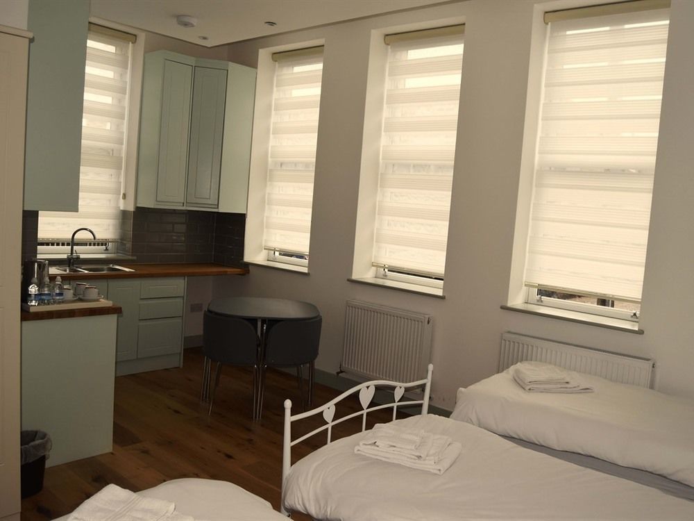 Forest House 3* London