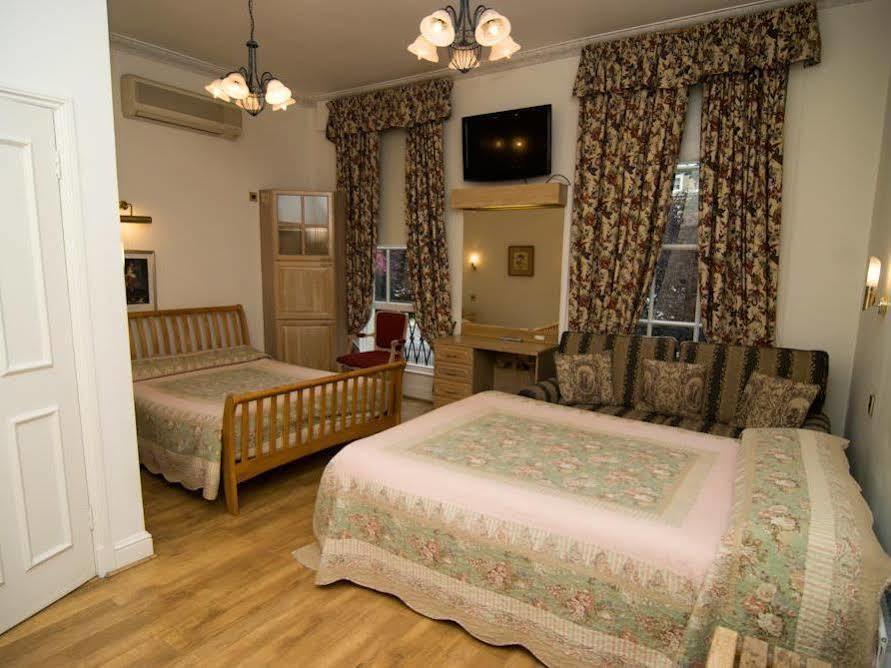Hotel The Gresham 3*