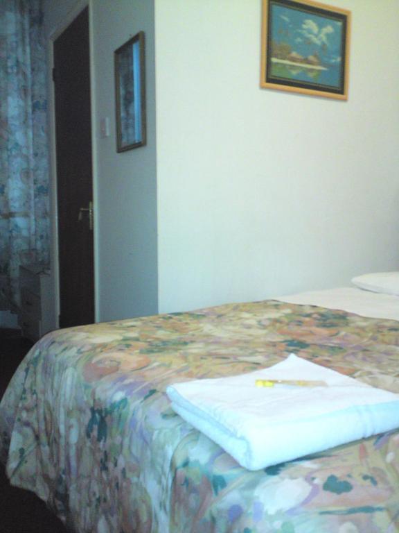 Guest house Regency Court London