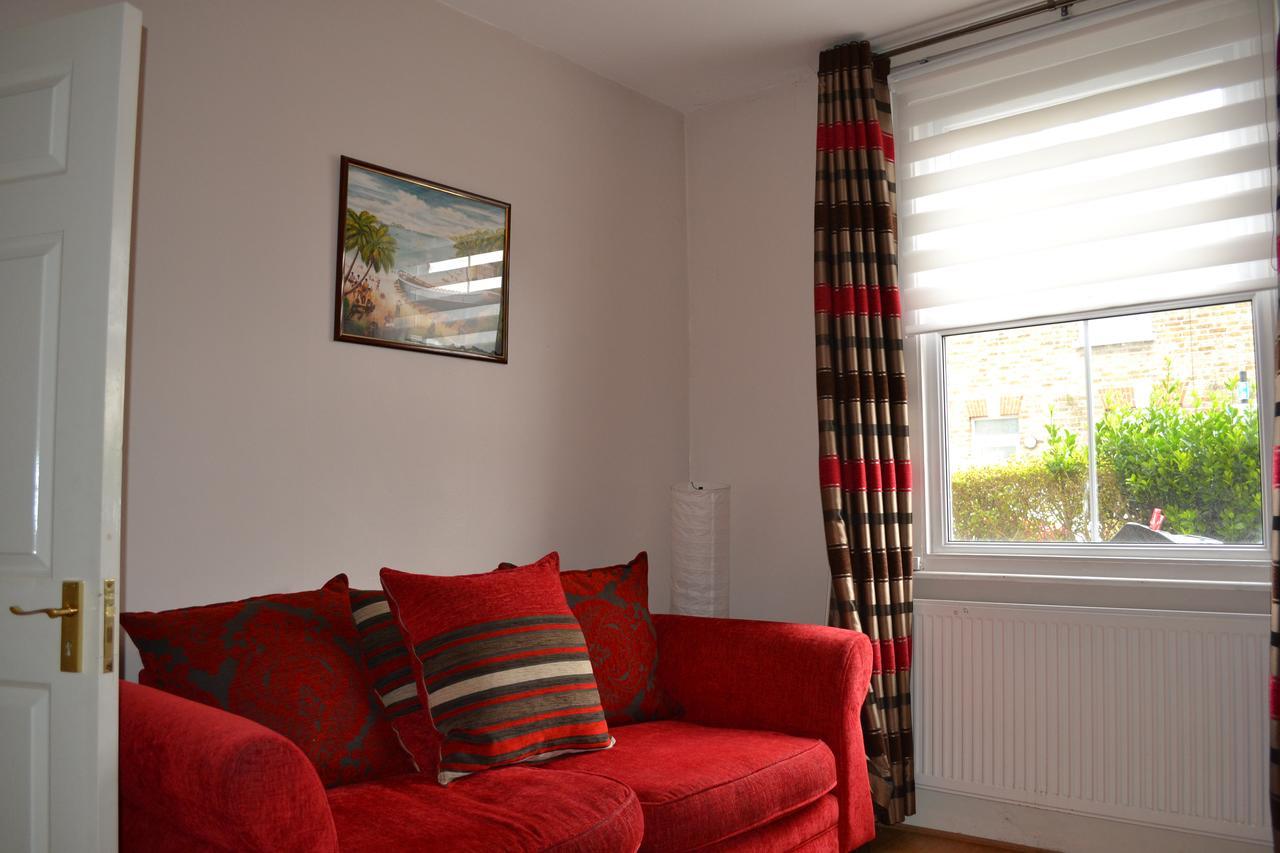 2 Bedroom House -ealing