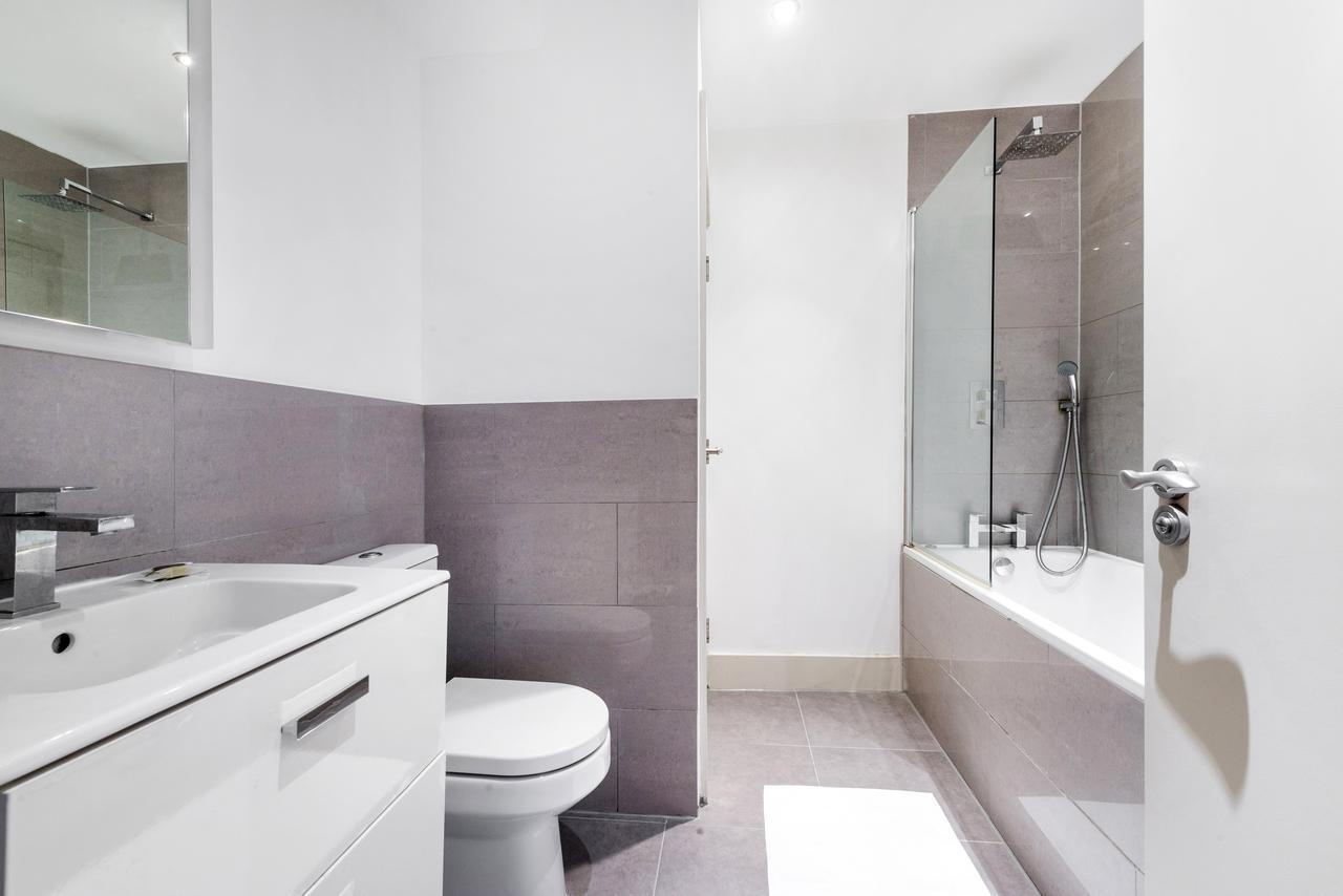 Theobalds House Apartment *