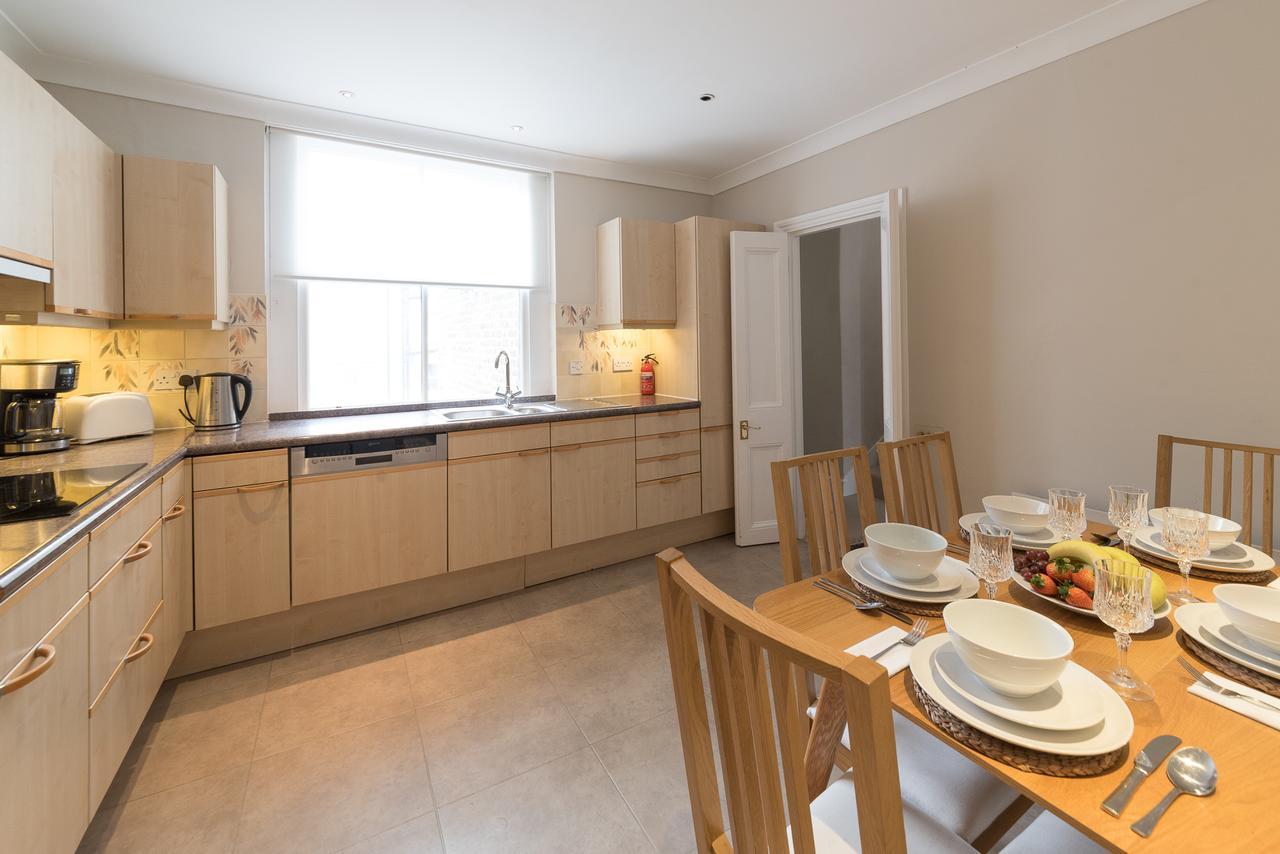 Apartment Palace Gardens Terrace London