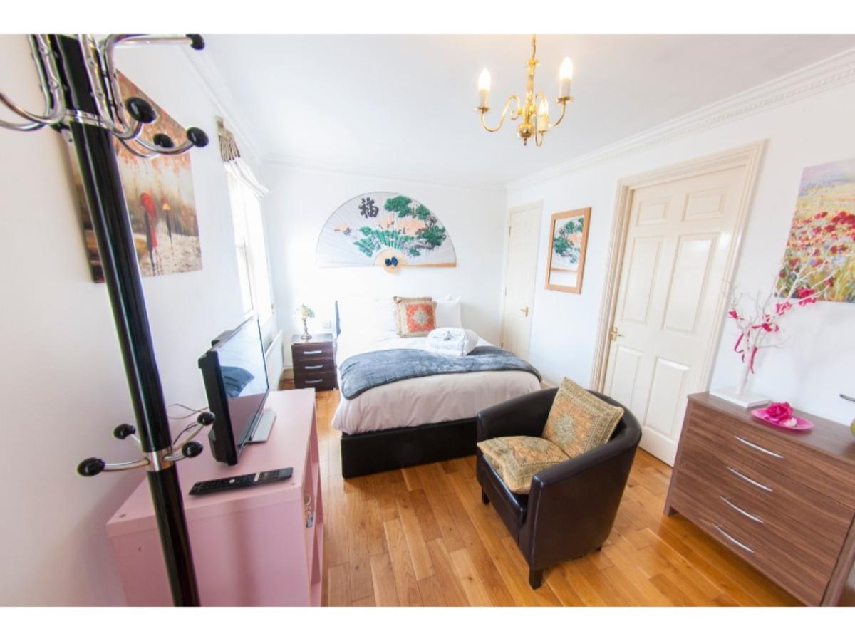 Appartement Pass The Keys Earl's Court Floor
