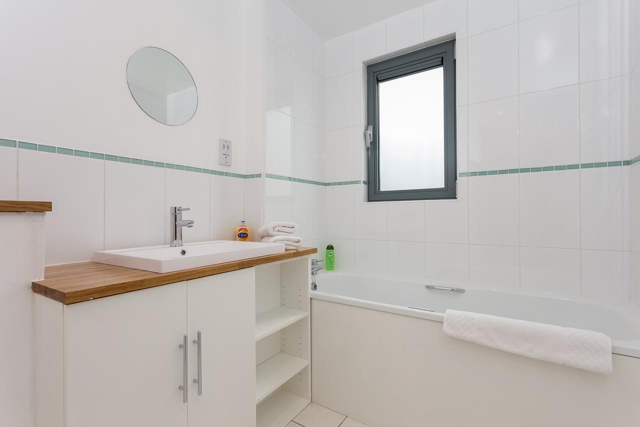 Spacious Flat With A Great View Of The Shard * Londres