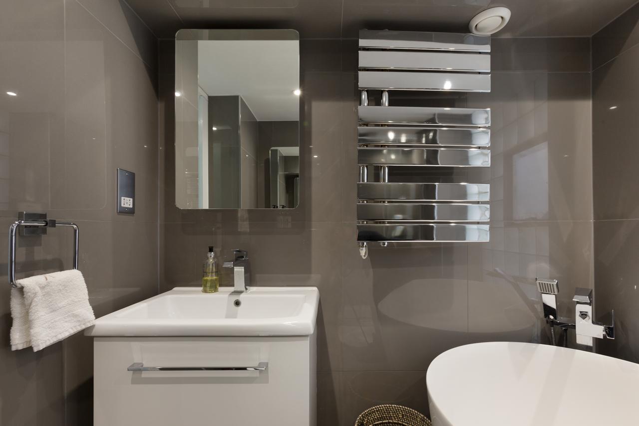 Stylish 3 Bedroom Mews South Kensington London