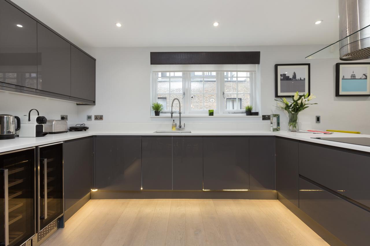 Stylish 3 Bedroom Mews South Kensington Apartamento