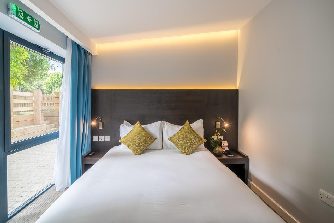 Pelican And Hotel 3*