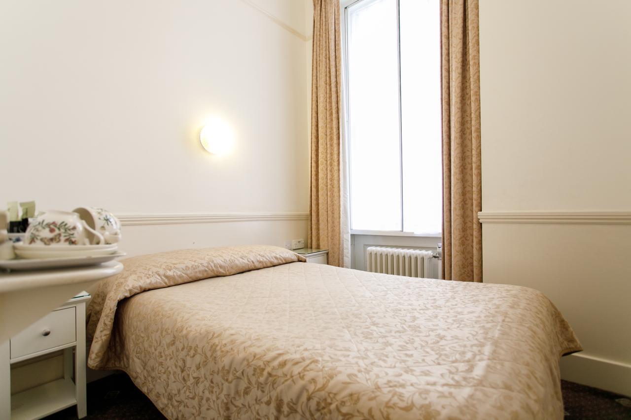 Jesmond Hotell 2*
