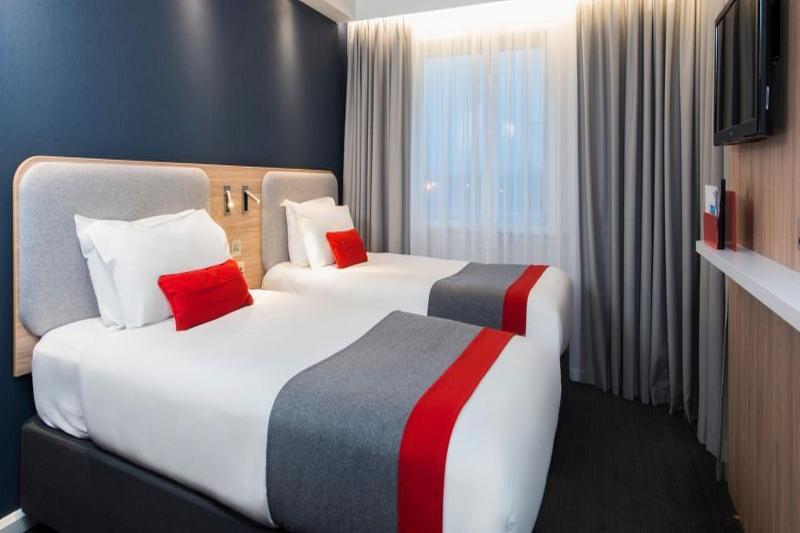 Express London-hammersmith By Ihg 3*