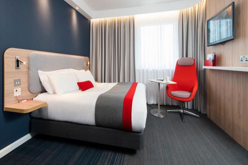 Express London-hammersmith By Ihg Hotel 3*