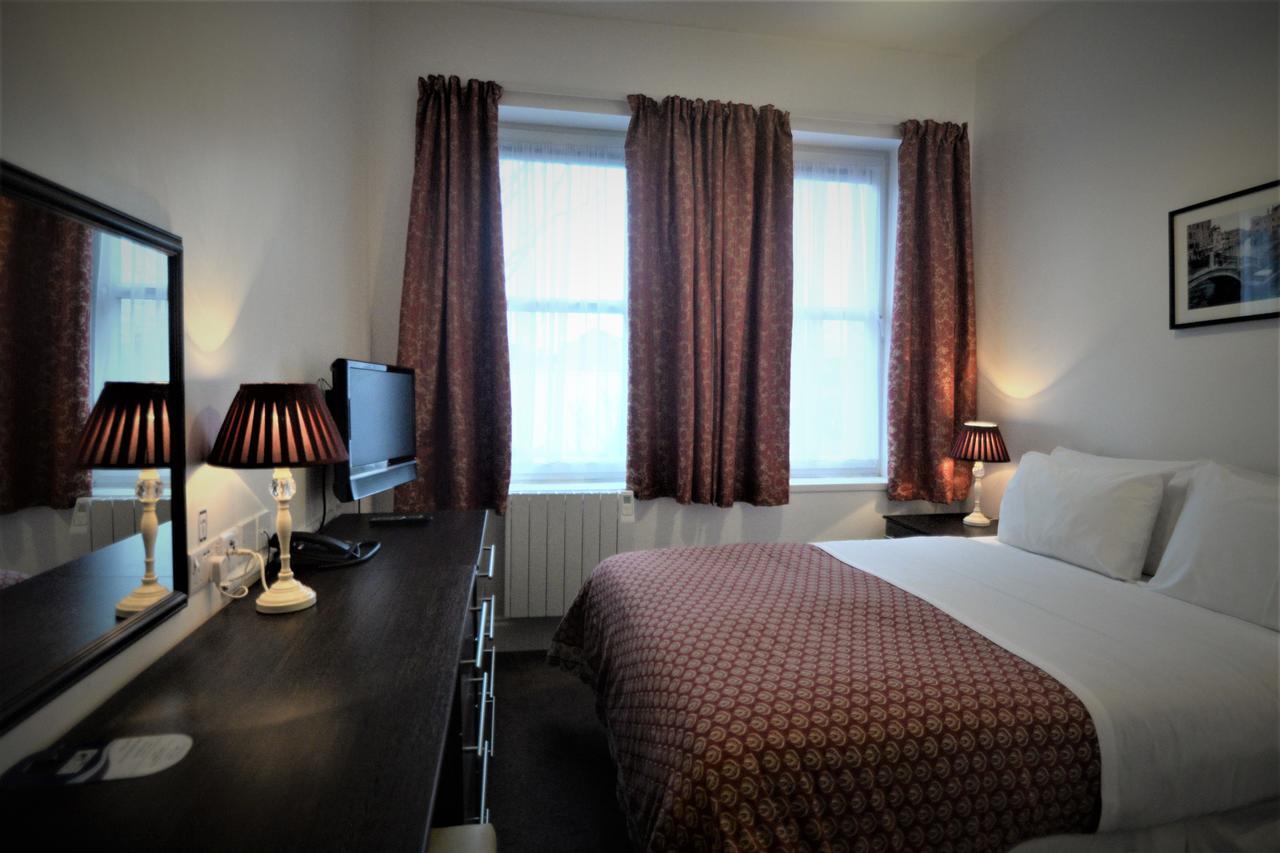 The Gateway Hotel London
