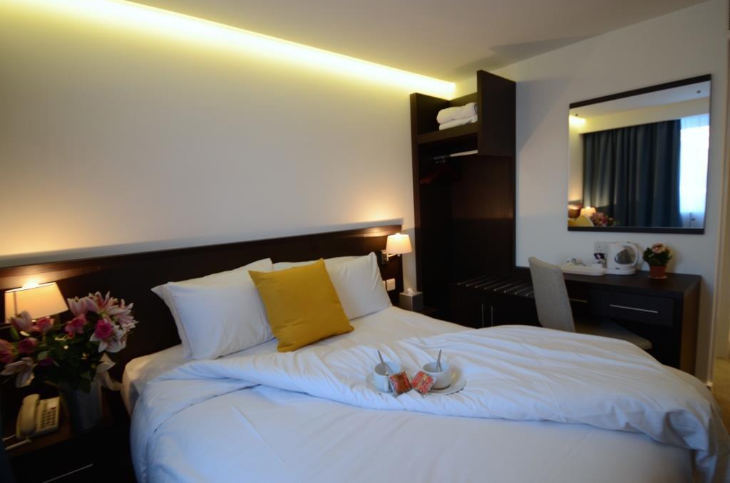 Pelican And 3* London