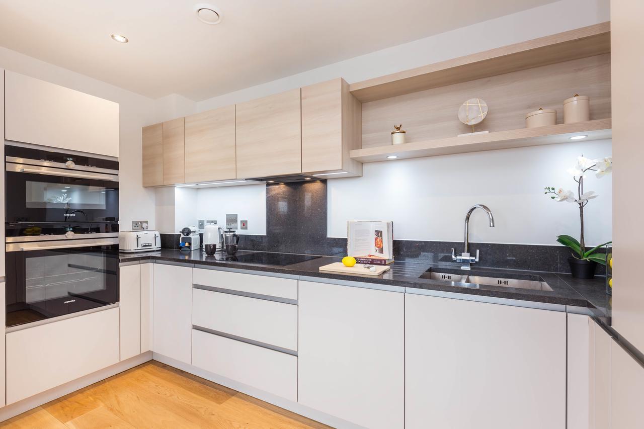 Portobello With Floor-to-ceiling Views London