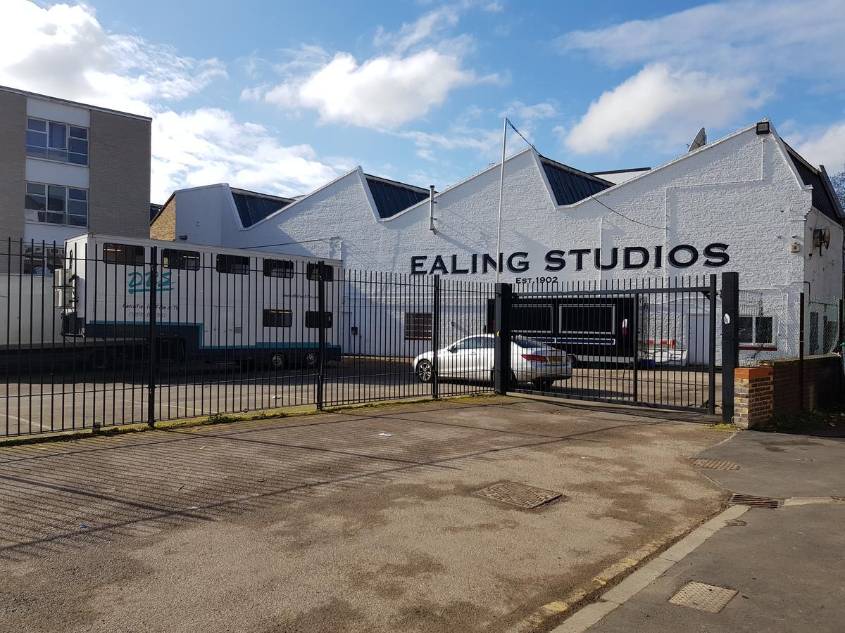 Stunning Ealing Londen